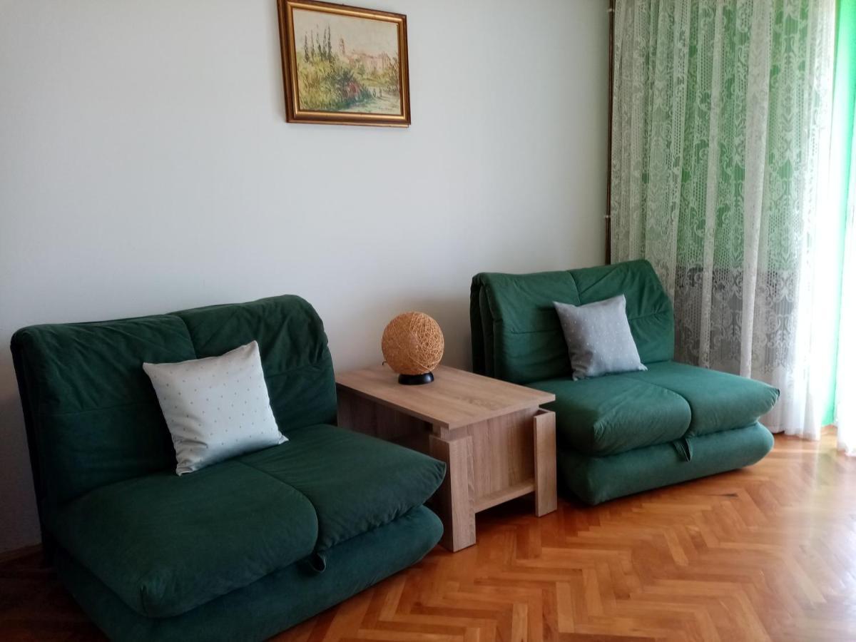 Apartman Violeta Lovran Exterior photo